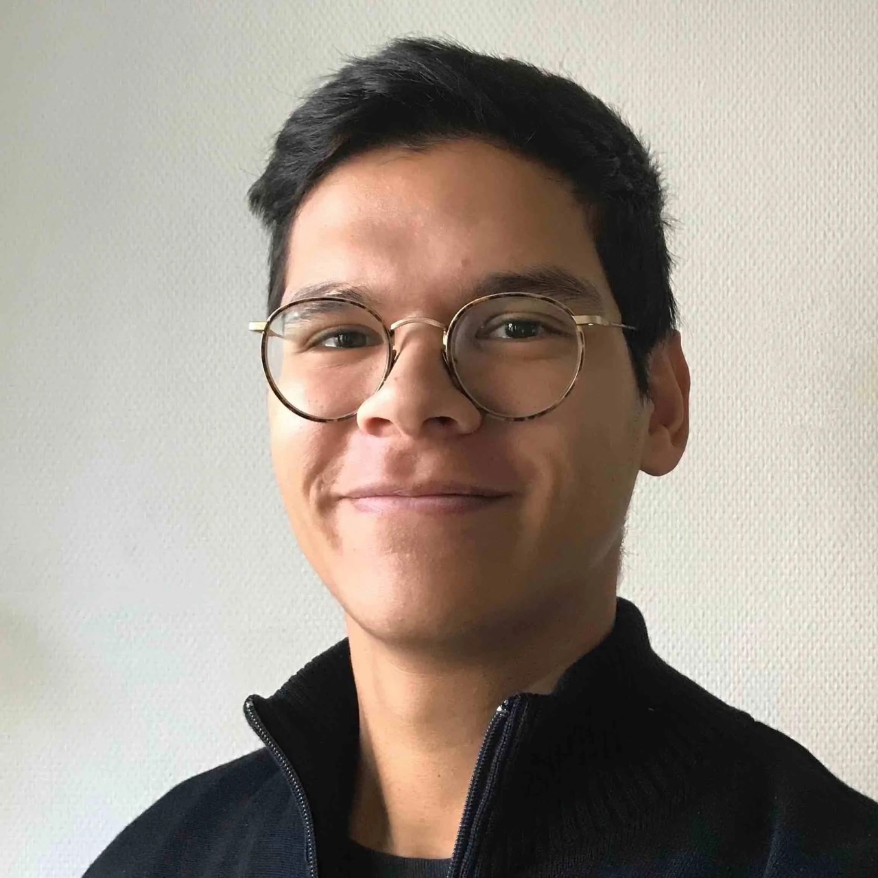 A photo of Kenneth Rioja in white packground (C) Private